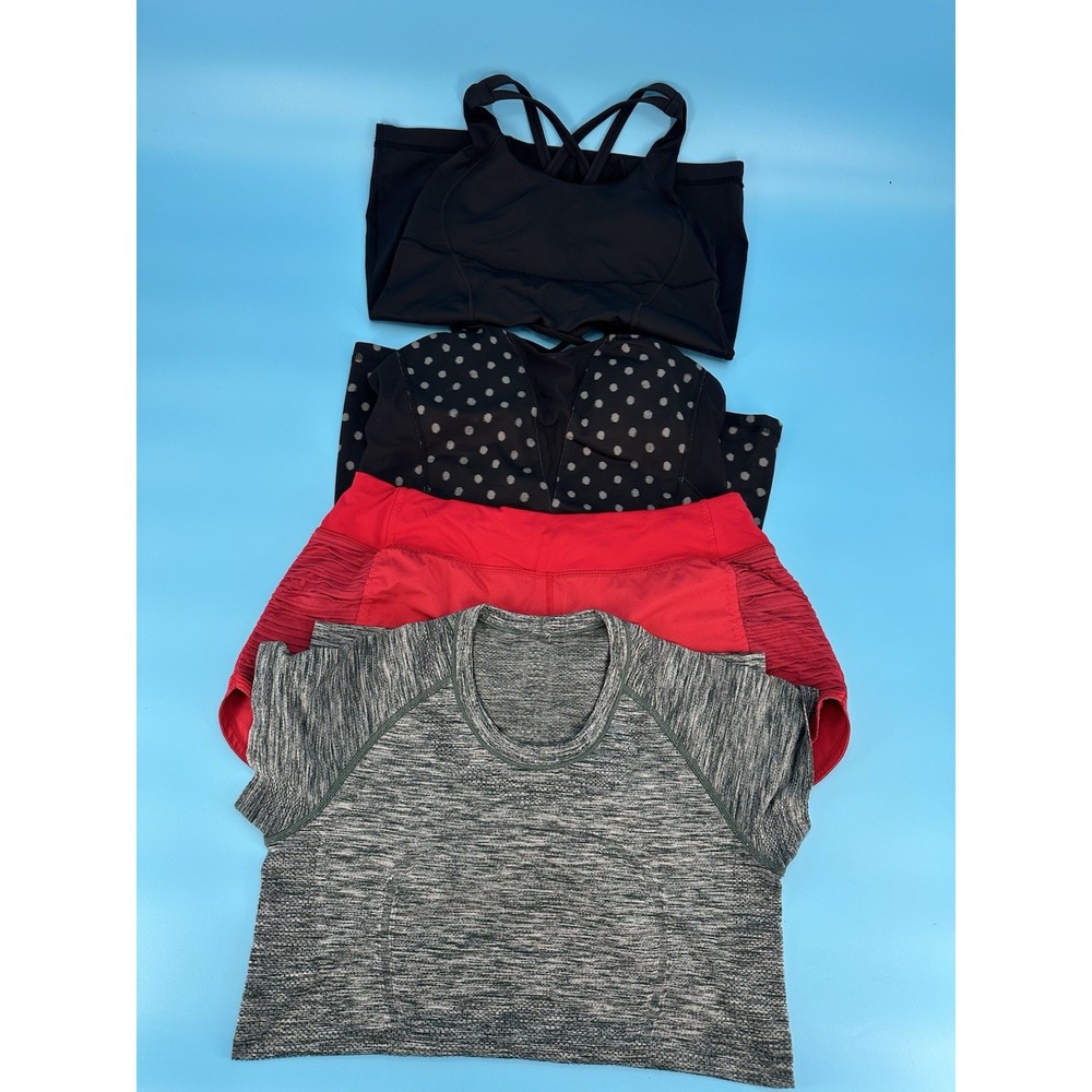 X4 Lululemon Built‎ in Tank Top/ Swifty Shirt & Short Women's Size 8 Multicolor